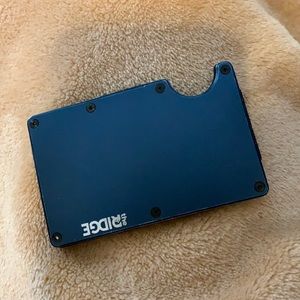 Ridge wallet